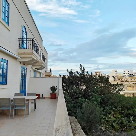 Hilltop Hideaway Appartamento Cospicua