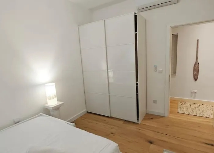 Hilltop Hideaway Apartament